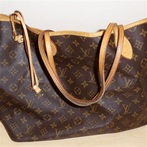 louis vuitton allegedly caught selling fake bags|copy louis vuitton bags uk.